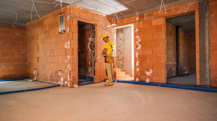 Professional Emergency Roof Repairs services in Kiana, AK